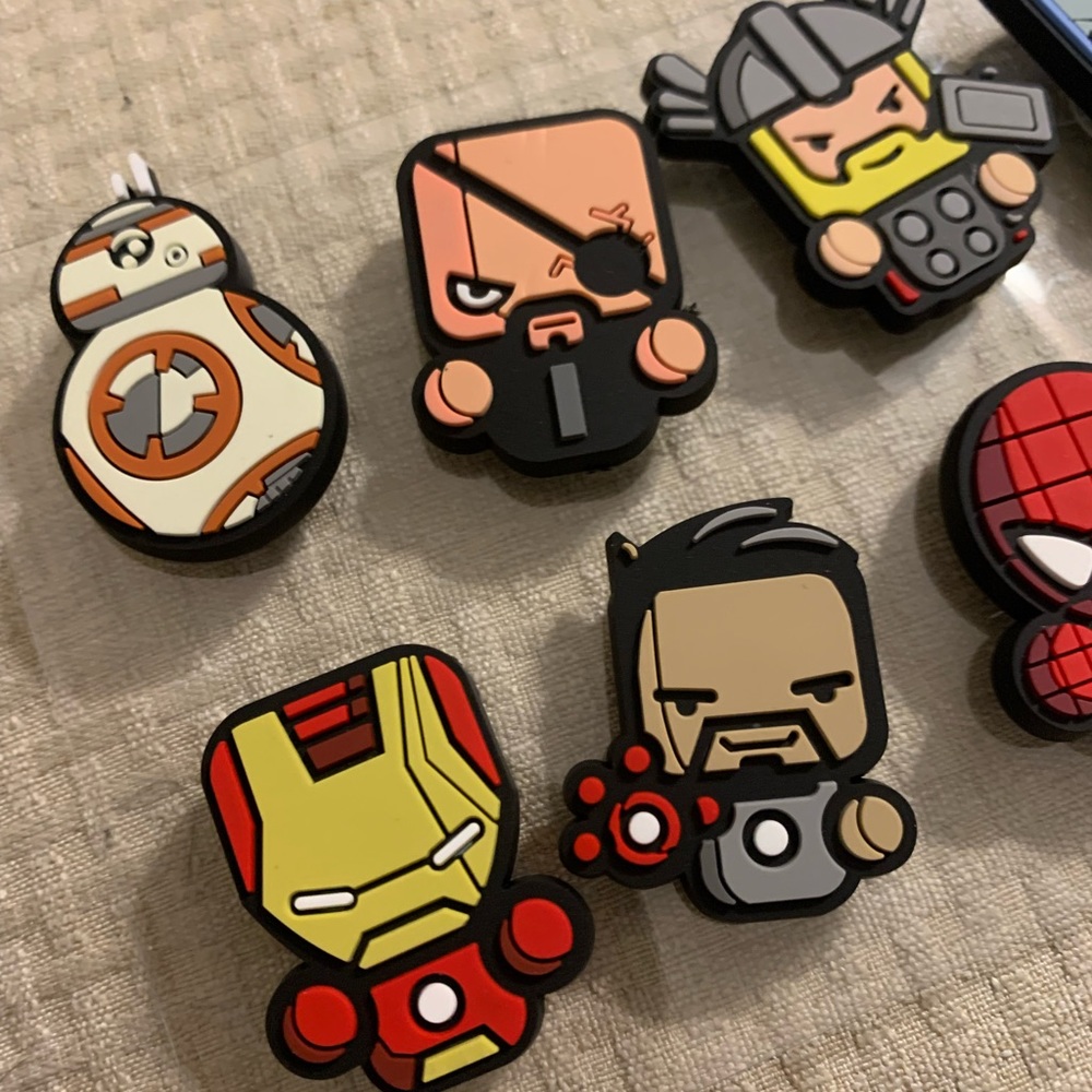 Croc Charms Super Heroes Disney View 3